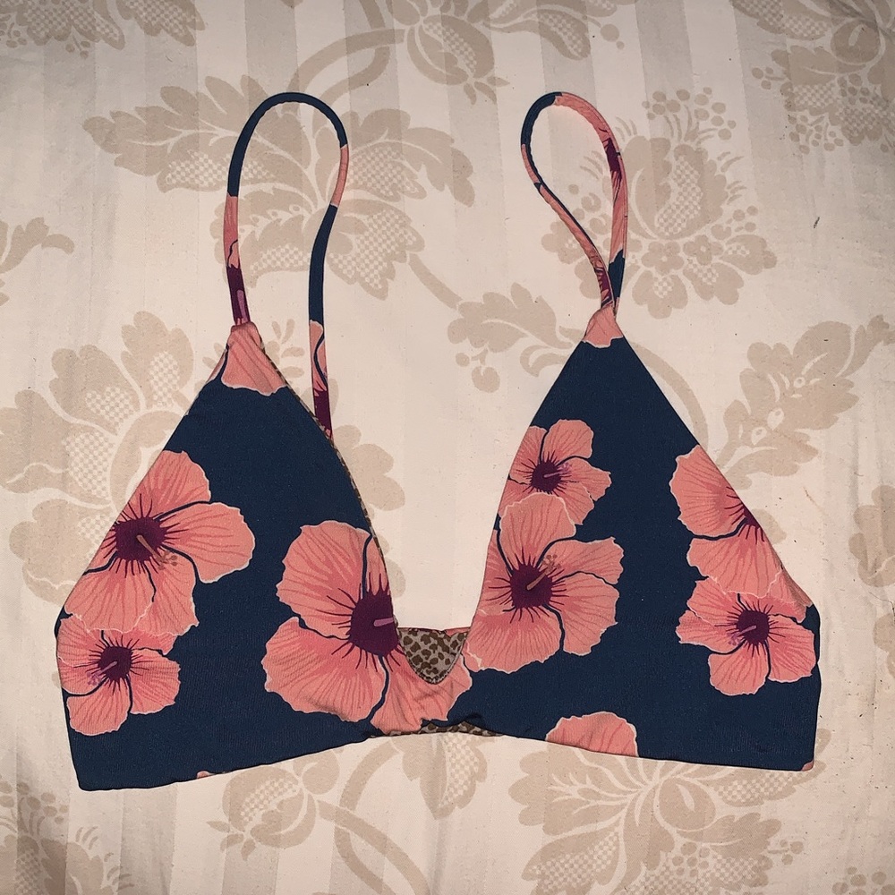 NOT FOR SALE, ISO HIBISCUS BOTTOMS